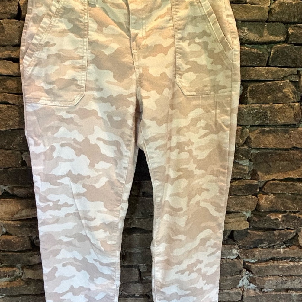 Knox Rose Camouflage Straight Leg Pants
